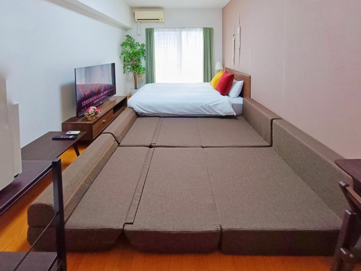 Picolo Hakata Apartment